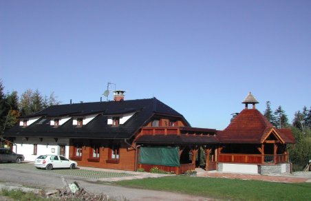 RODINN�  PENZION  TROJANOVICE